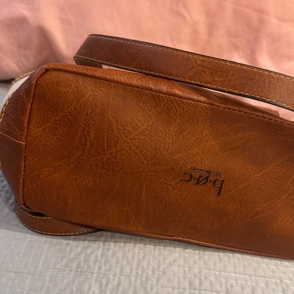 b.o.c. Tan and Brown Leather Tote - Picture 13 of 16